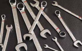 ۱۰ مورد از انواع آچارها و کاربرد آنها