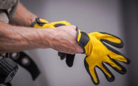 معرفی کامل انواع دستکش ایمنی + کاربرد هر کدام