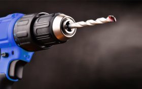 ابزار برقی بخریم یا شارژی؟ کدام بهتر است؟