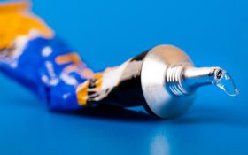 انواع چسب و کاربرد آنها