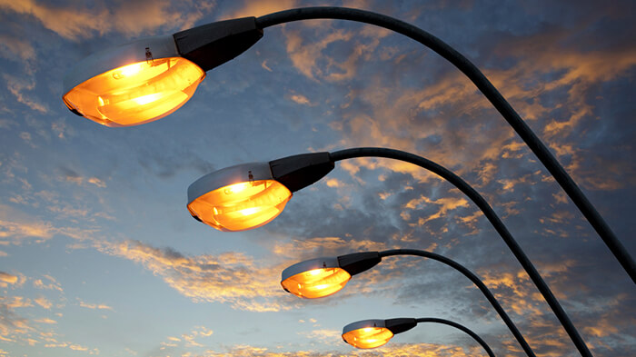 راهنمای خرید چراغ خیابانی