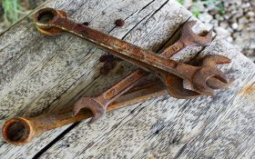 راهنمای کامل از بین بردن زنگ زدگی ابزارآلات