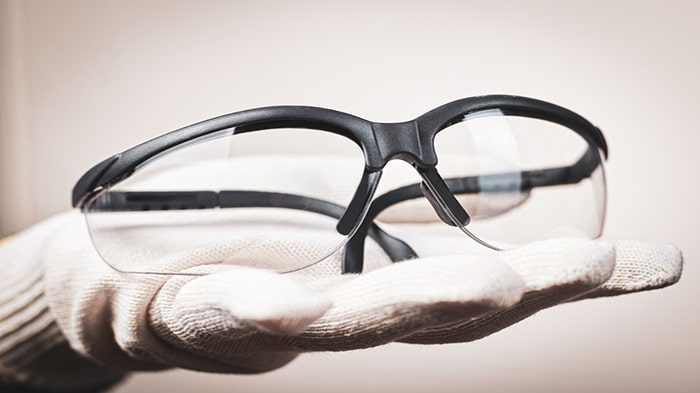 عینک ایمنی چیست و چه کاربردی دارد؟