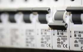 انواع فیوز مینیاتوری از نظر کاربرد و عملکرد