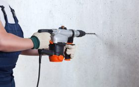 تفاوت دریل چکشی با دریل معمولی