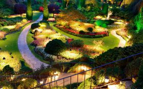 راهنمای نورپردازی حیاط و باغچه و خانه ویلایی