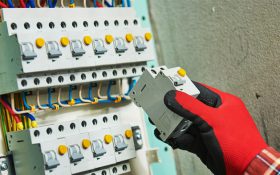 فیوز مینیاتوری چیست و چه کاربردی دارد؟