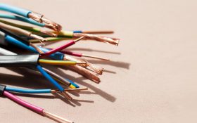 کابل فشار ضعیف چیست و چه کاربردی دارد؟