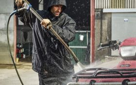 آشنایی با لباس کار ضد آب