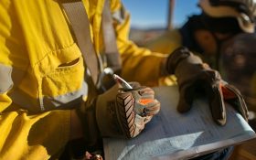 ۷ اشتباه در انتخاب دستکش ایمنی