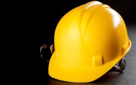 جنس کلاه ایمنی از چیست | اجزای کلاه ایمنی