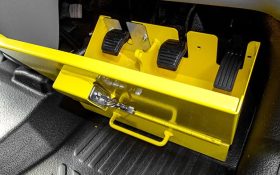 آموزش نحوه بستن قفل پدال + راهنمای خرید