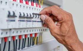 معرفی مهم ترین کلید صنعتی در تابلو برق