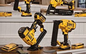 تفاوت میخکوب و منگنه کوب